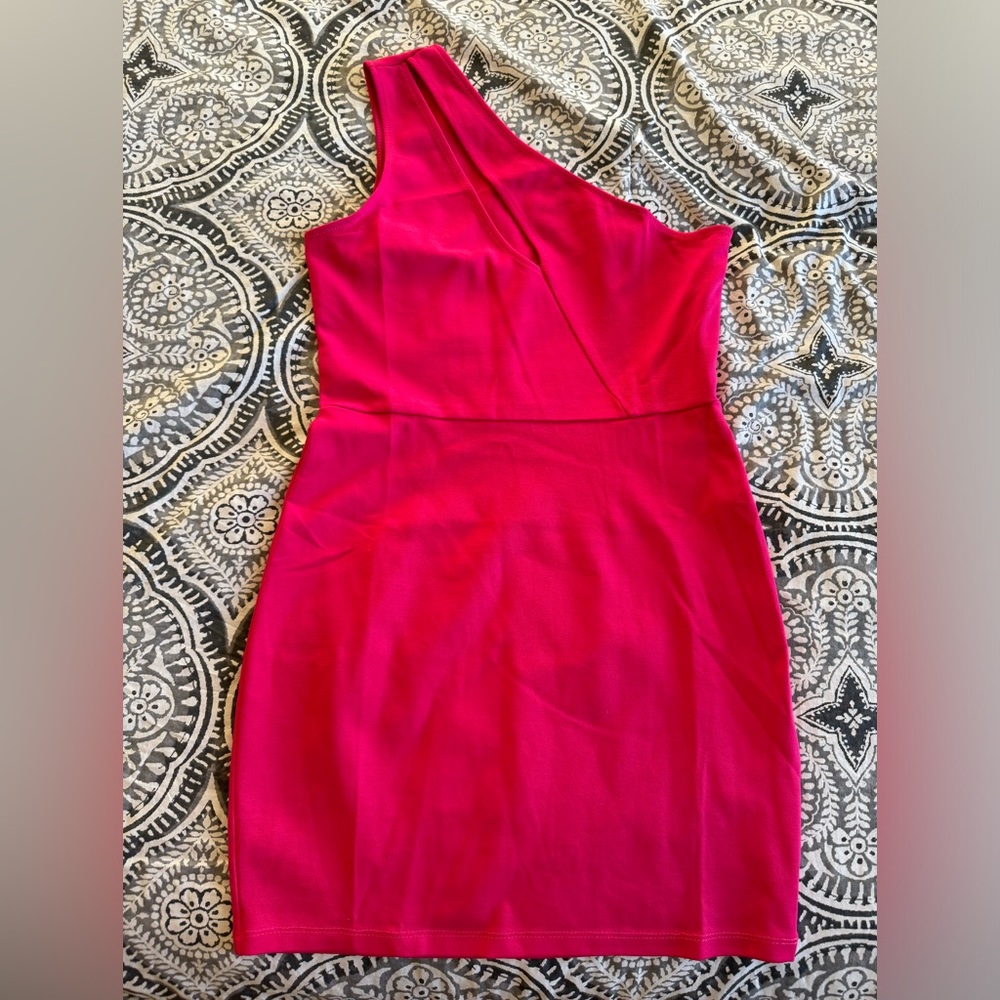 Pink mini dress from Lulu’s - size Medium